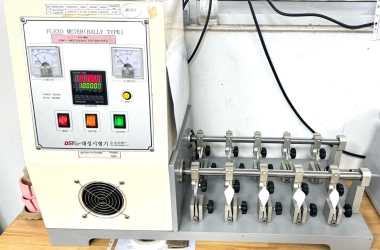 FLEXOMETER