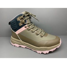 Hiking shoe